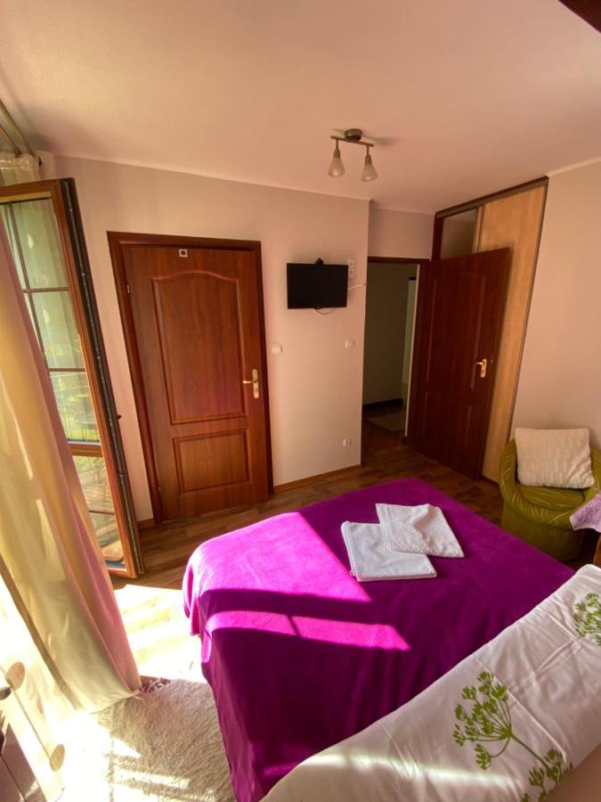 Homestay Miodowa Polana *