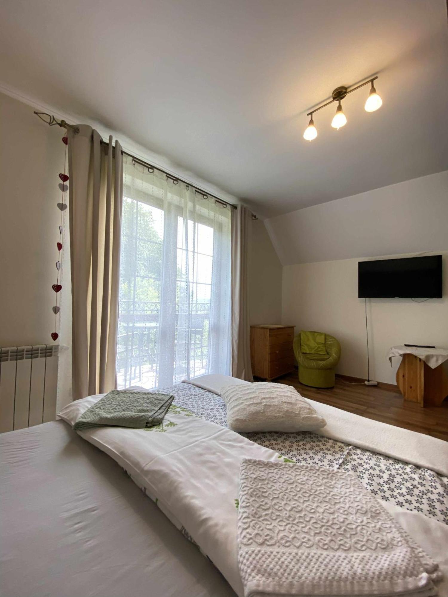 Miodowa Polana Homestay